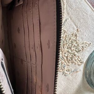 Kate Spade New York Fetch Medium Wristlet